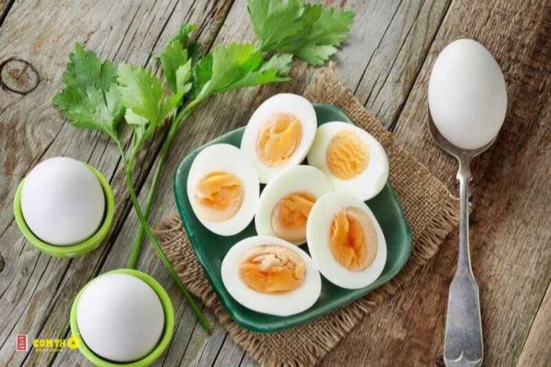 1 quả trứng gà bao nhiêu calo - Bảng calo trứng gà sống