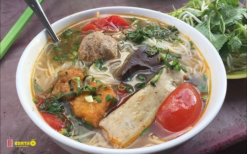 Bún riêu - Bảng so sánh nhanh các loại bún riêu
