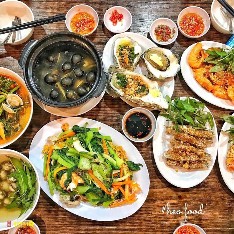 Đặc sản Hà Nội - 4. Bánh cuốn Thanh Trì