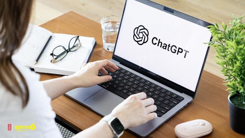 GPT Chat - Cho biết ai sẽ đọc bản tóm tắt