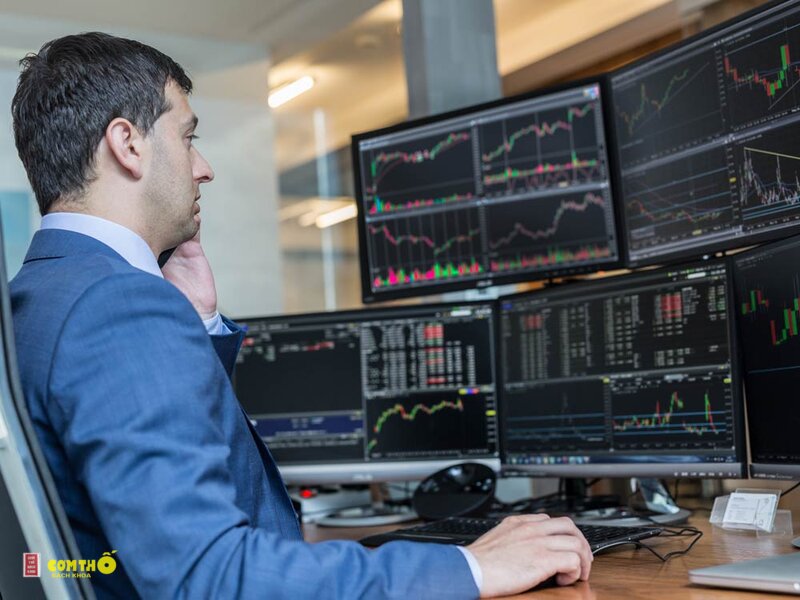 Investing - Kiểm tra đơn vị, thời điểm và mốc so sánh