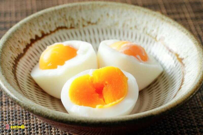 Luộc trứng lòng đào - Không thả trứng lạnh vào nước sôi mạnh Luộc trứng lòng đào - Không thả trứng lạnh vào nước sôi mạnh