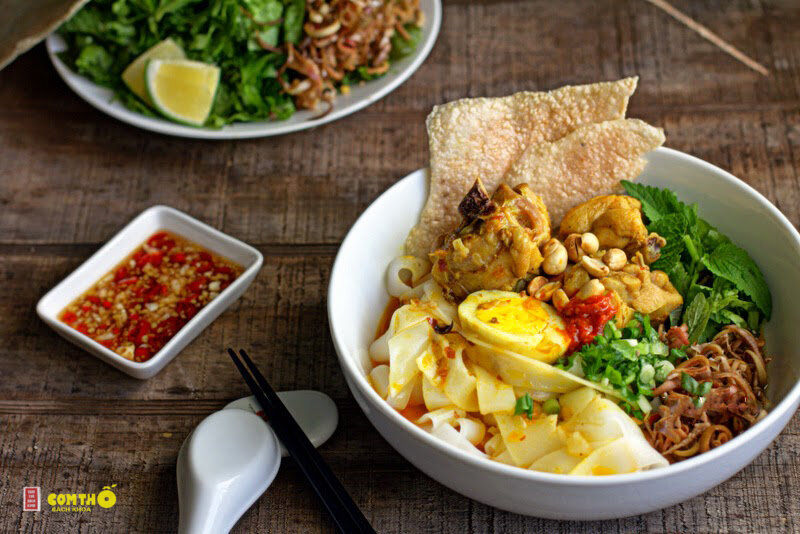 Mì Quảng - Rau sống ăn kèm