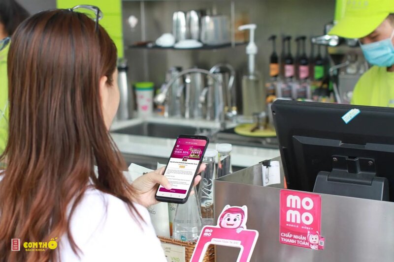 MoMo - Trước khi trả tiền: đọc đủ người nhận và nội dung