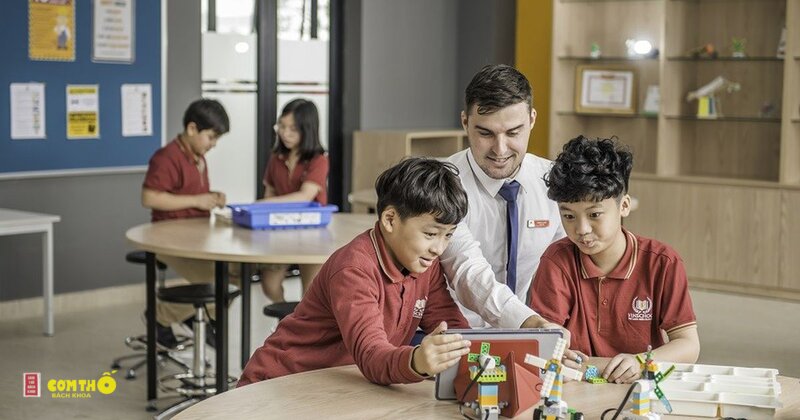 VietSchool - Nền tảng phục vụ quản lý và liên lạc học đường